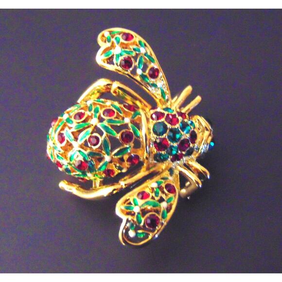 Joan Rivers HOLLY JOLLY BEE PIN BROOCH Holiday Christmas Holly Berries Green Red - Picture 2 of 9